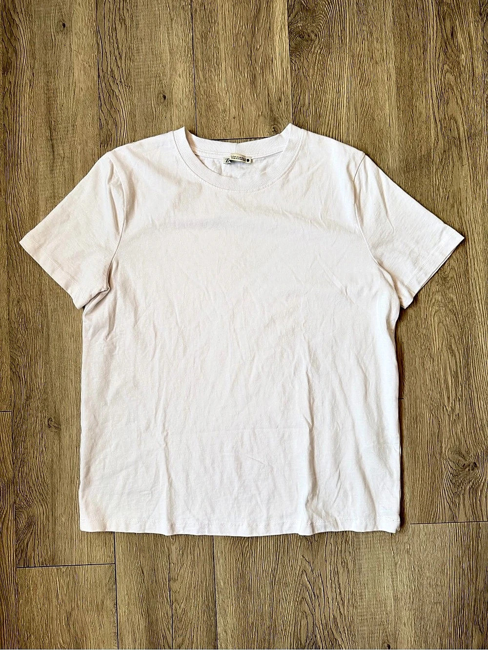 Zara Short Sleeve Tee in White Size Medium
